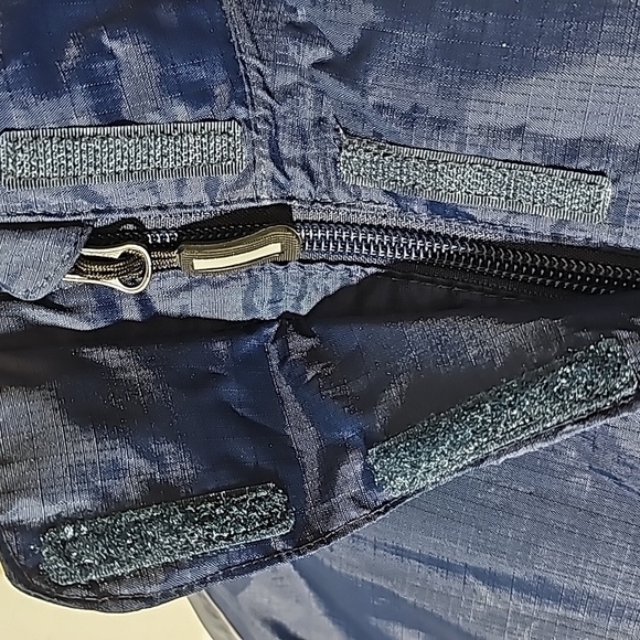 Core 365 ladies S/P navy blue rain wind jacket.‎ Waterproof,  breathable. NWOT - Picture 5 of 17